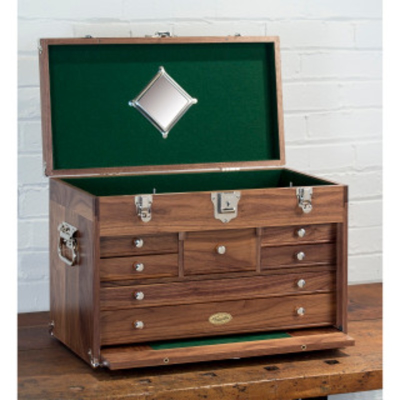 Gerstner 7-Drawer Classic Chest W2007, Natural Walnut
