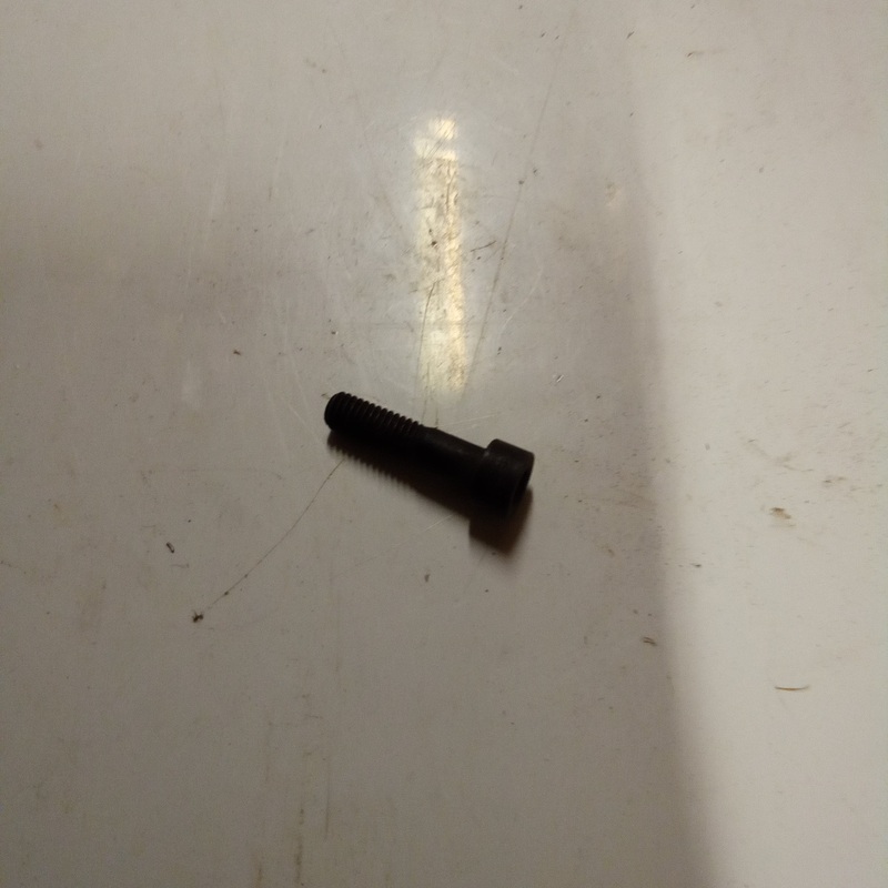 SCREW (#14604850)
