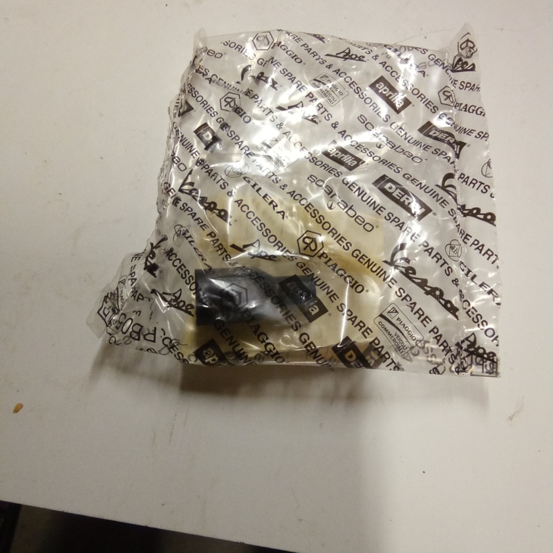SPARK PLUG RUBBER BOOT (#14717600)