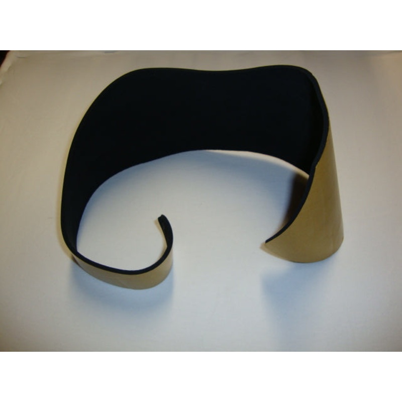 RH MOLDING PAD (#28576878)