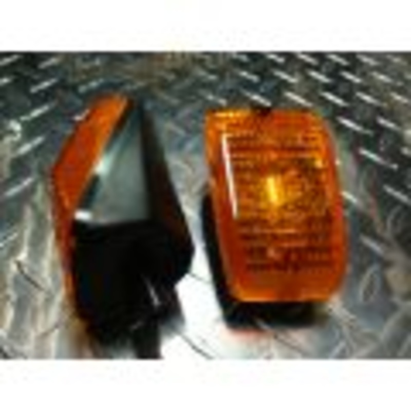 TURN SIGNAL FRONT (#28750678)