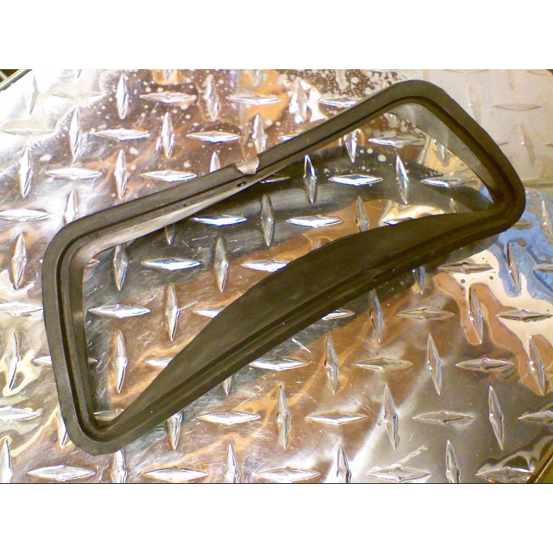 HEADLAMP SHROUD (#30741800)
