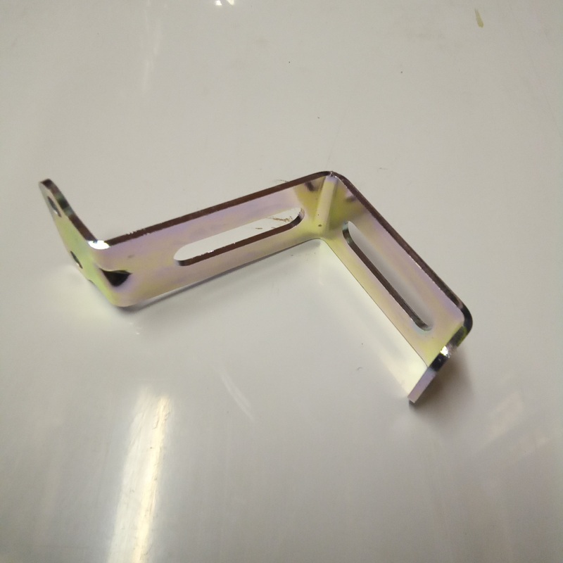 BATTERY FIXING PLATE (#883618)