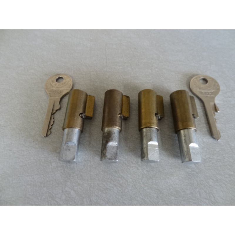 LOCK & KEY (#12782780)