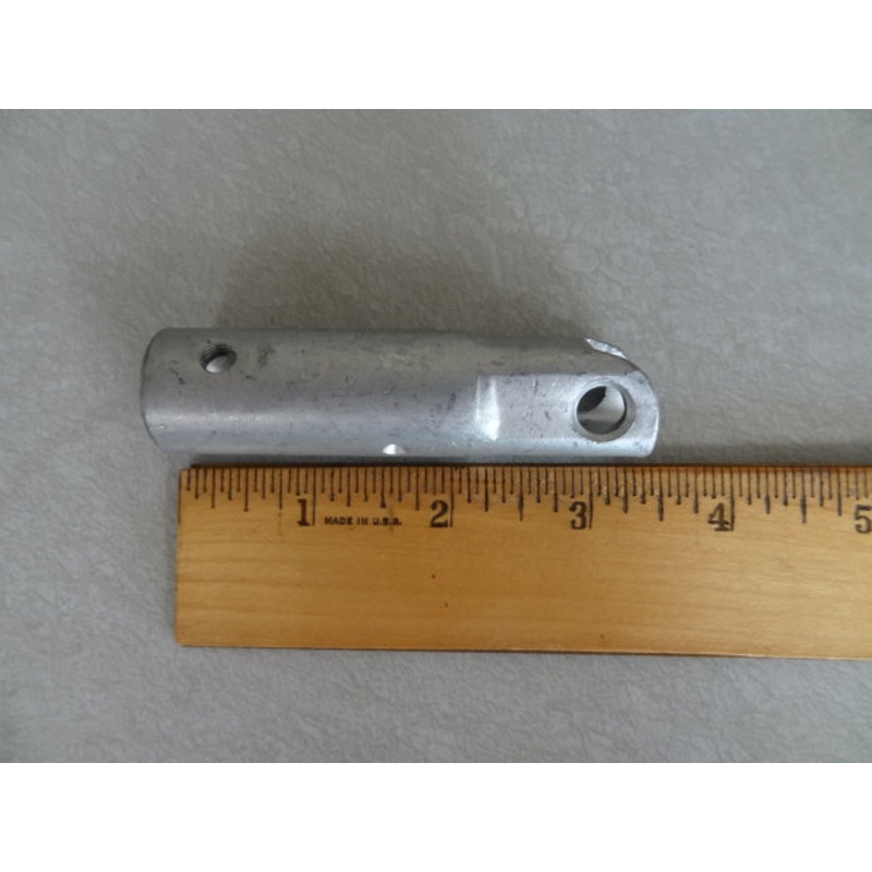 FOOTPEG RH (#03440730)