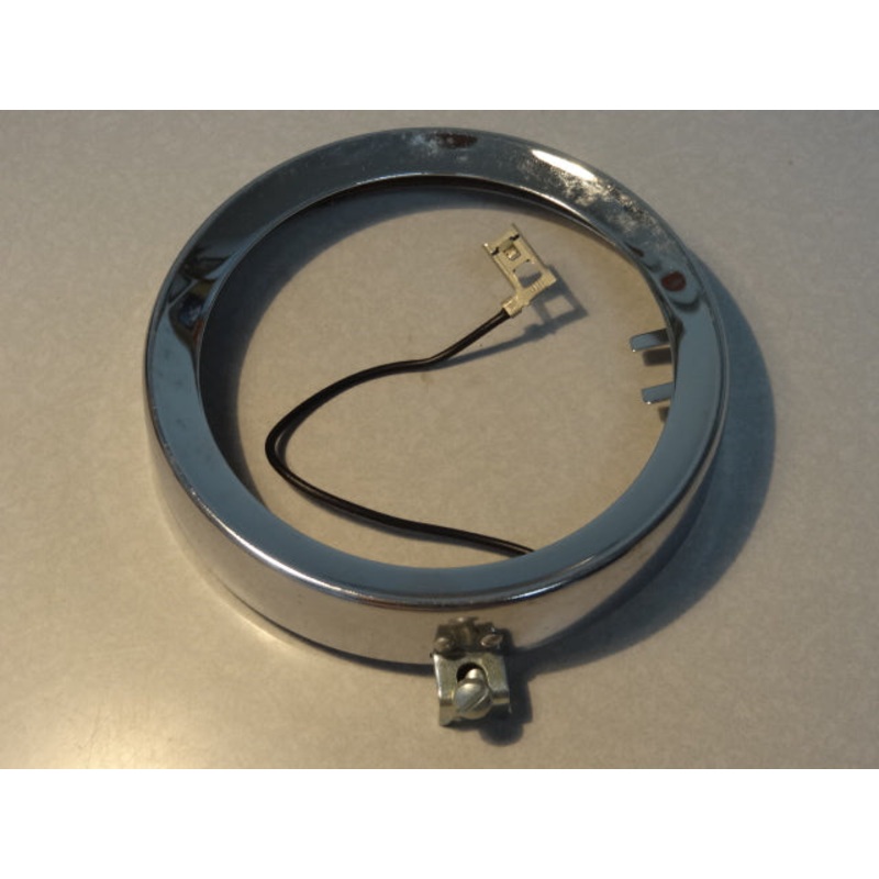 HEADLIGHT RIM (#48740491)