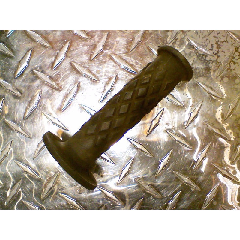 LH HANDGRIP (#27603010)