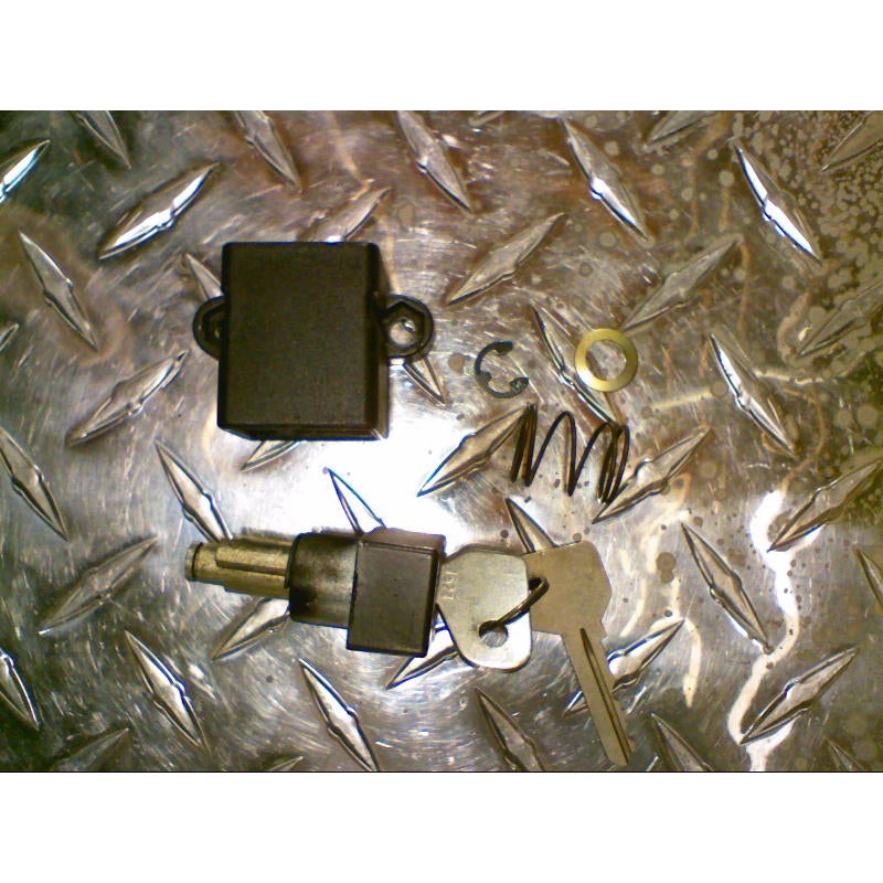 LOCK (#27468720)