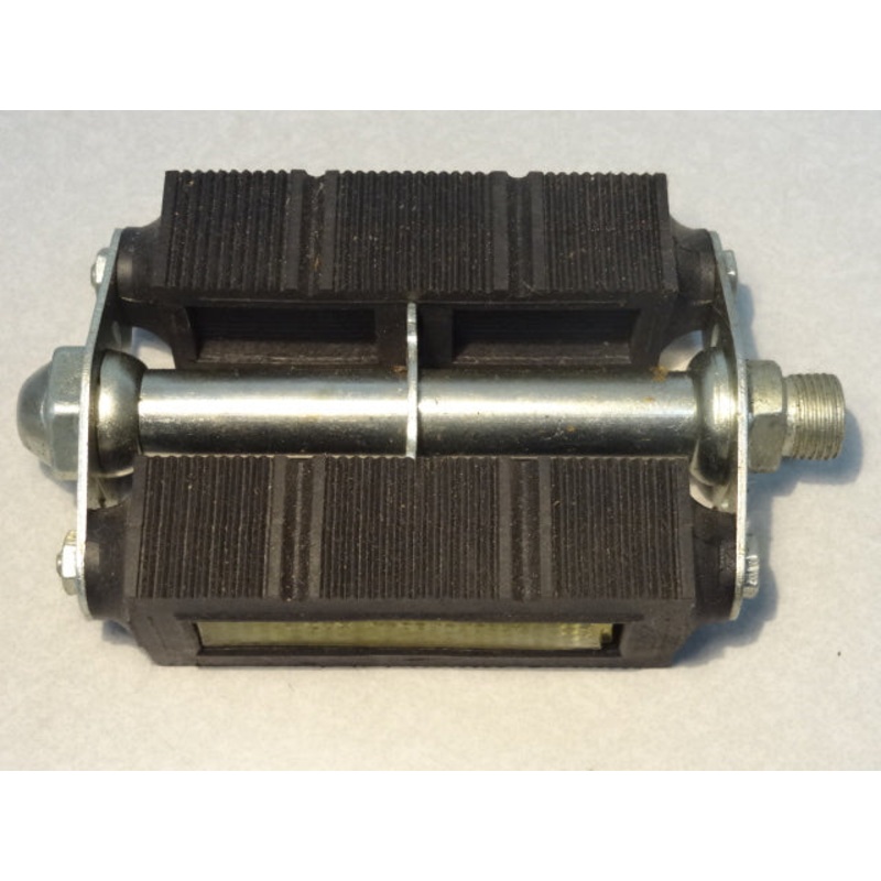 PEDAL RH (#48261470)