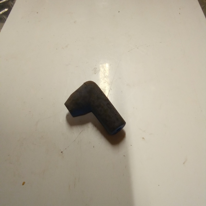 PLUG CAP SILICO S (#14717499)