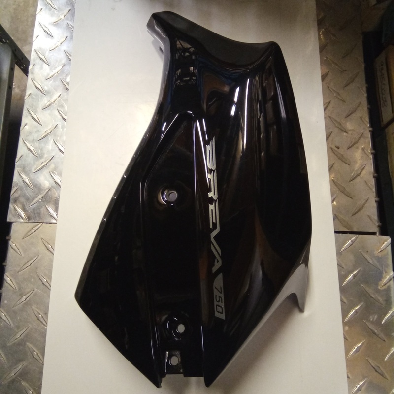 RH fairing black (#977315)