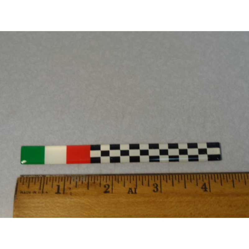 SIDE COVER BADGE (#01576031)