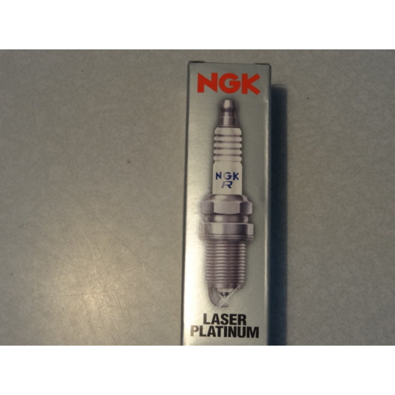 SPARK PLUG INNER (#05717030)