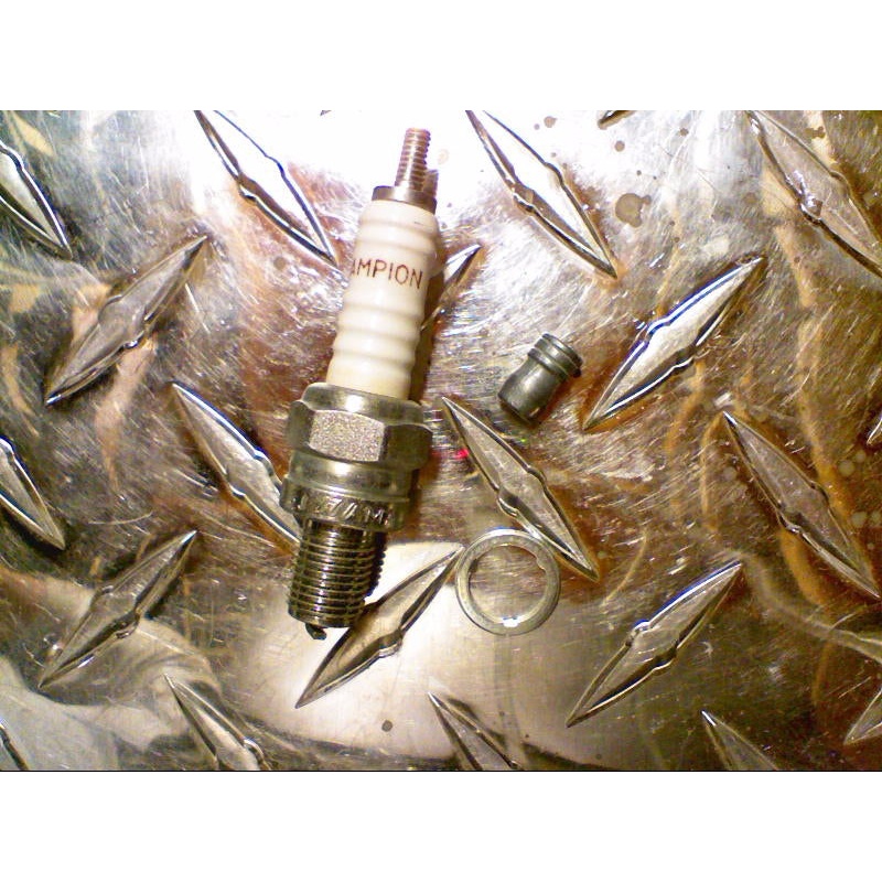 SPARK PLUG Z6 (#27717021)
