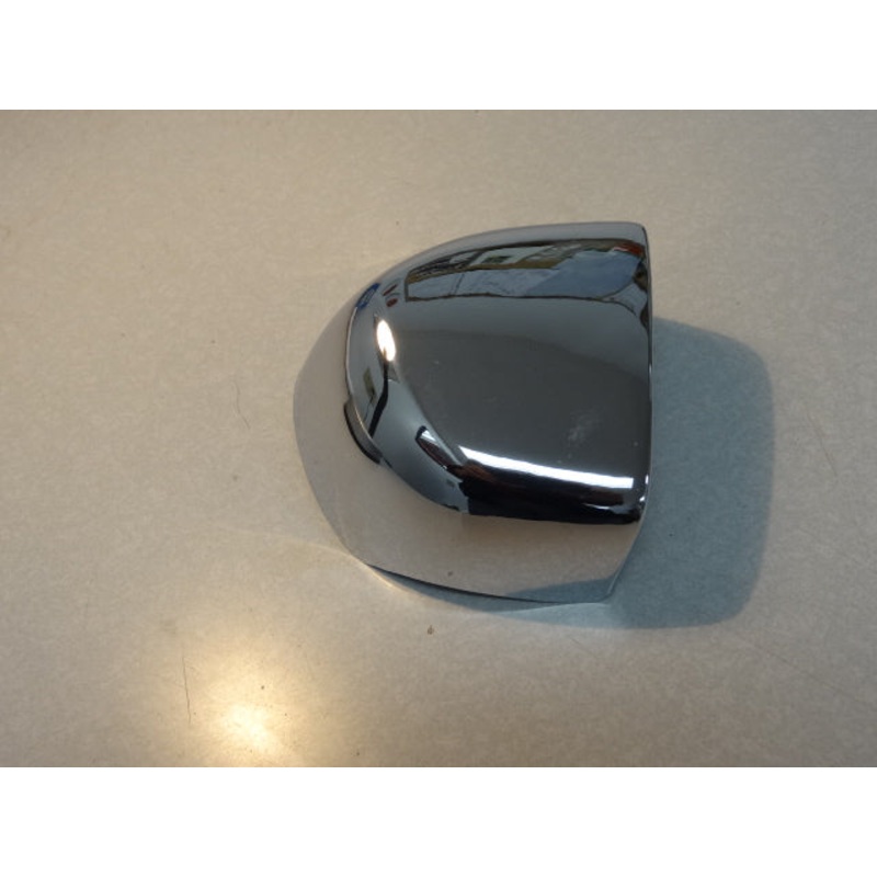 THROTTLE BODY COVER LH CHROME PLASTIC (#03113460)
