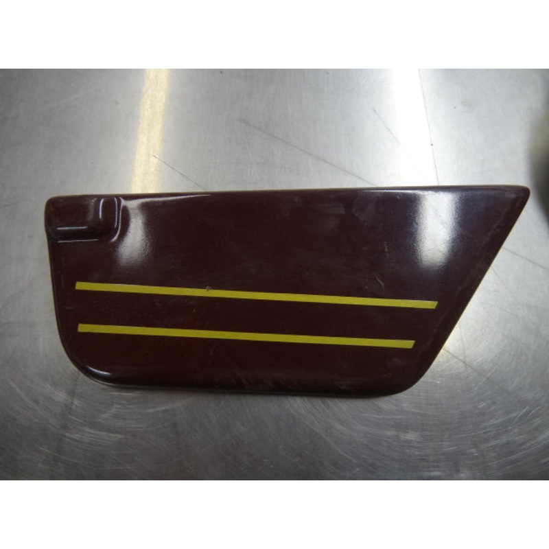Wine Red w Gold stripe spoiler LH (#18449659)