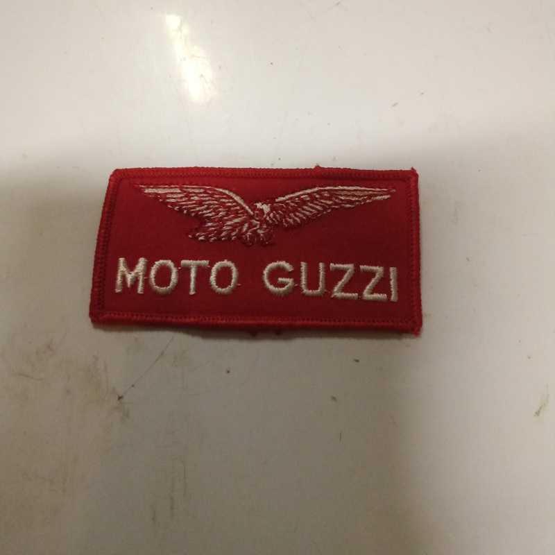 2X4 RED & WHITE MG (#061030)