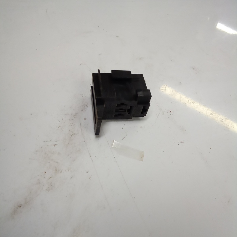 5 PIN RELAY CONNECTOR (#75290)