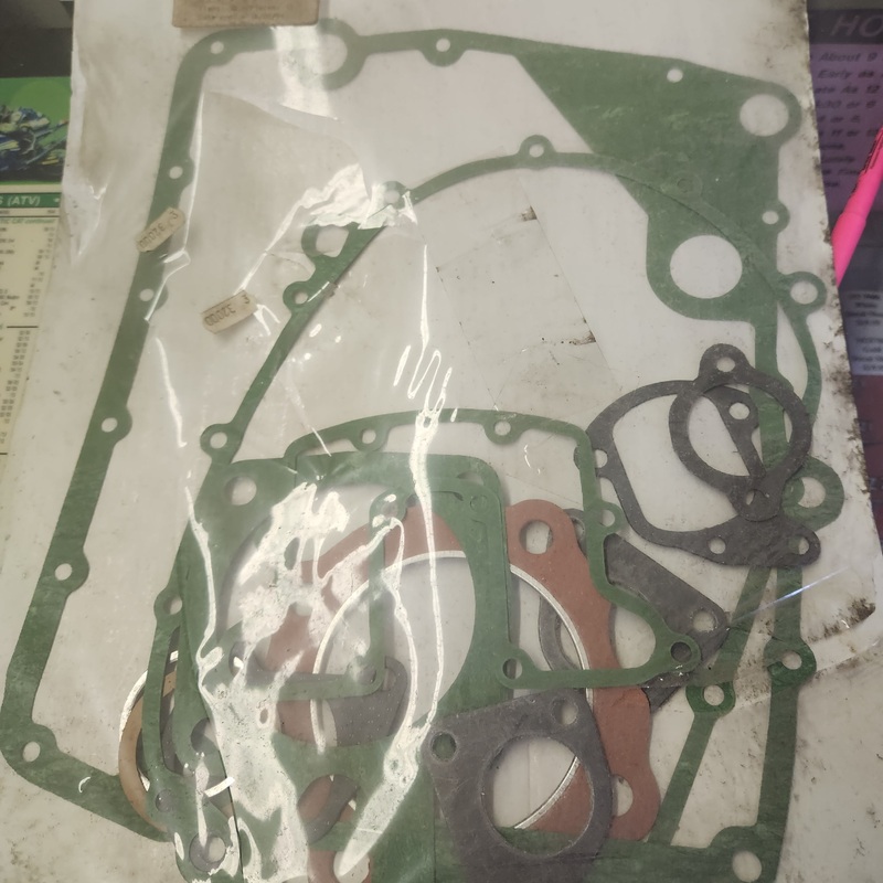 Nuovo Falcone gasket set.