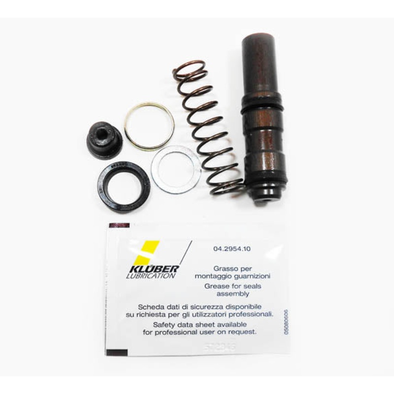 Rear Master Cylinder Kit (Front for T) (#17659350)
