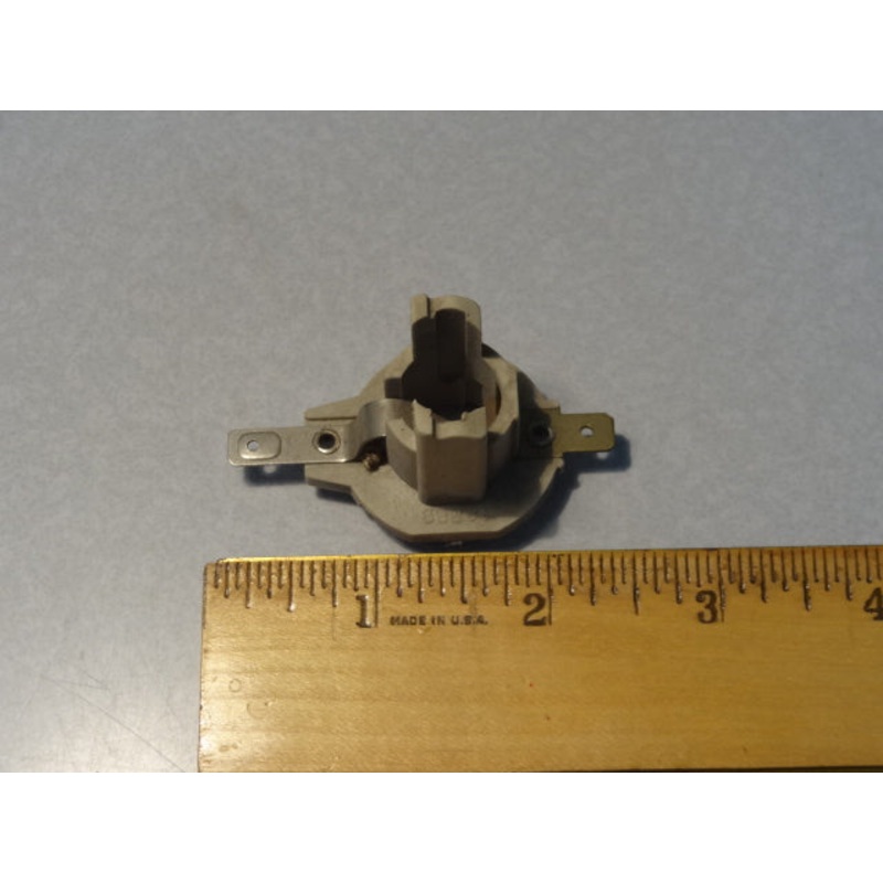 BULB HOLDER (#48740495)