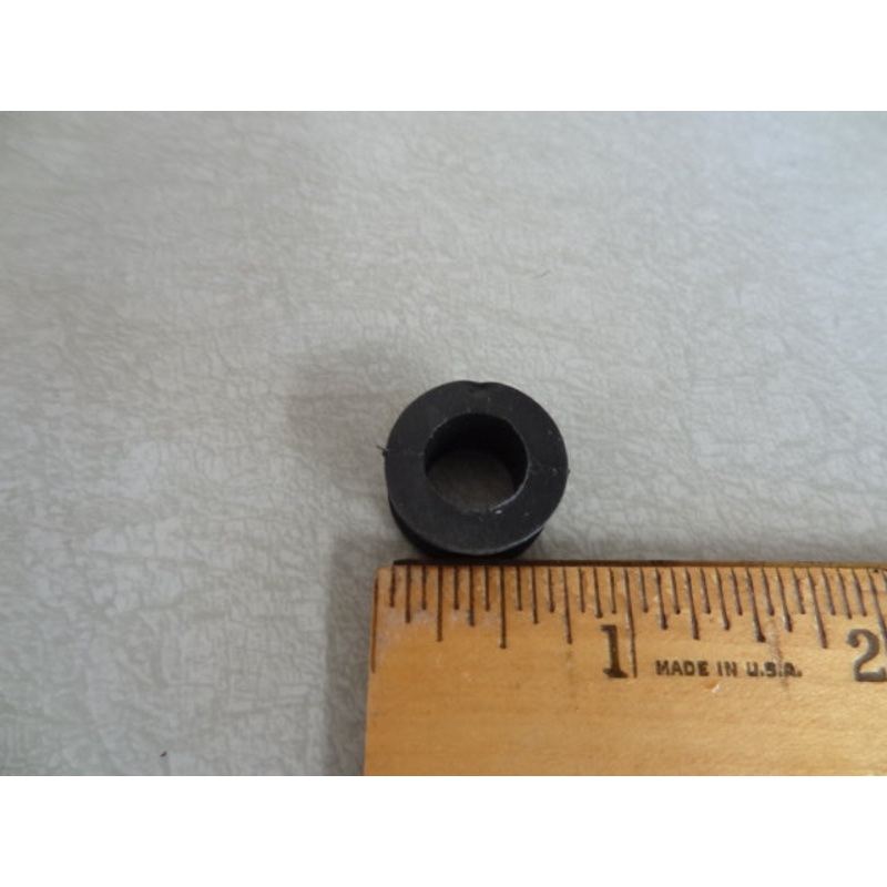 GROMMET- SILENT BLOCK (#03530546)