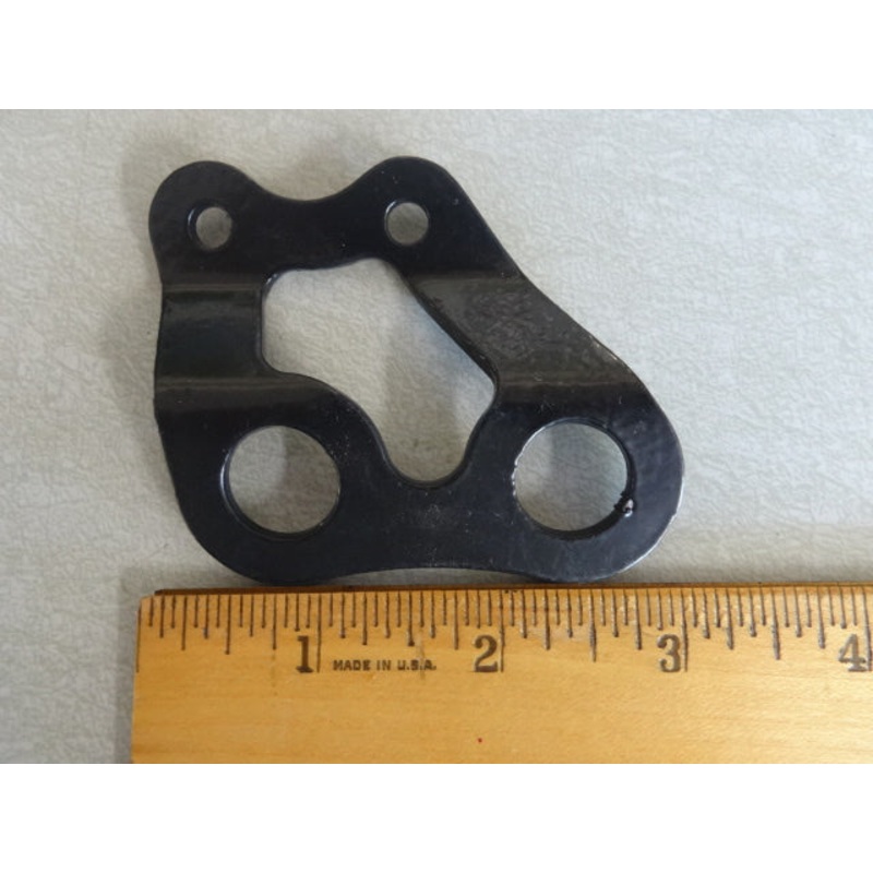 OIL COOLER BRACKET LH (#01164431)