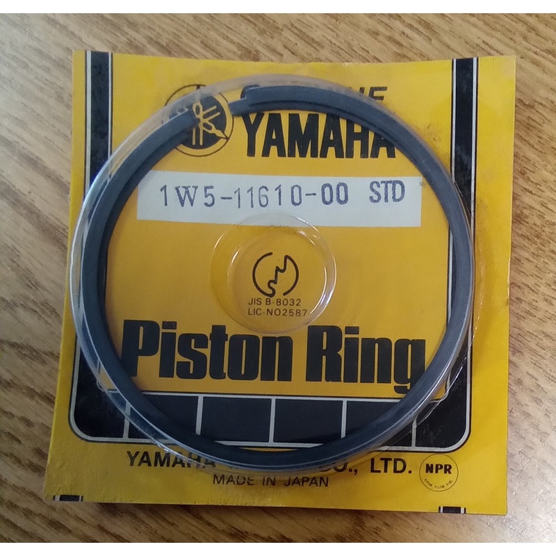 Yamaha Piston Ring Set Standard 1W5-11610-00