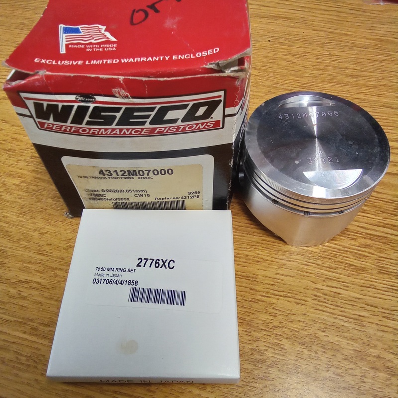 WISECO Piston 4312M07000 Yamaha YTM225 YFM225 1984-88 Standard 70mm Bore