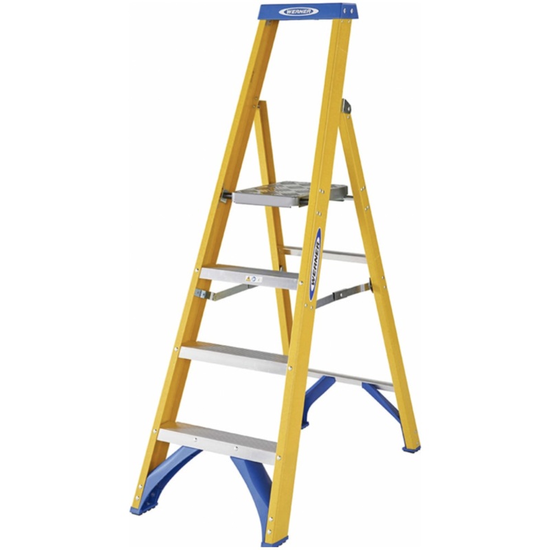 Werner Fibreglass Platform Stepladder  4 Tread